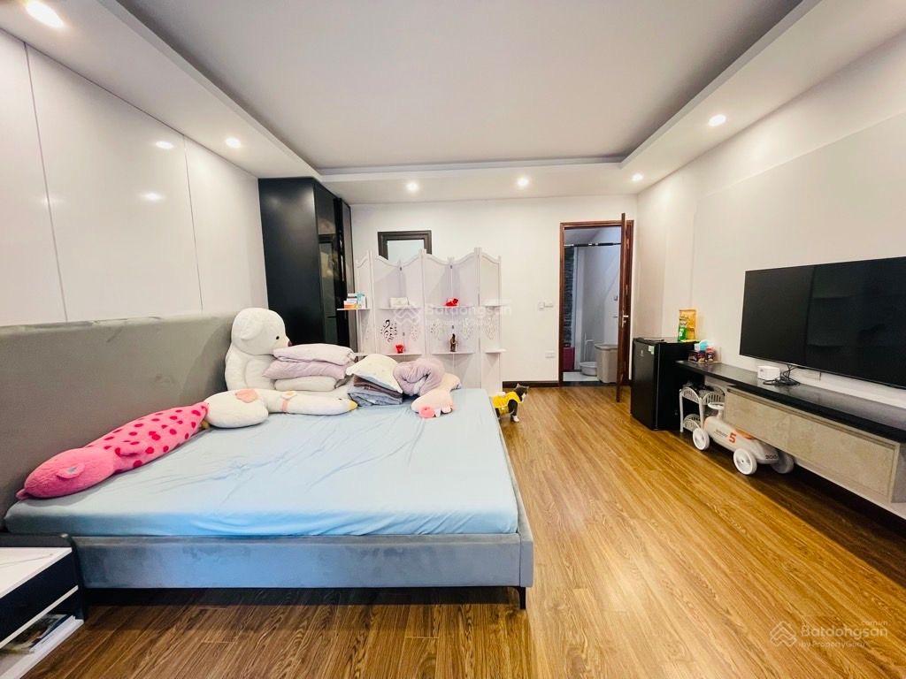 Chính chủ bán nhà dân xây thạch bàn 40m2 giá tốt nhất khu vực