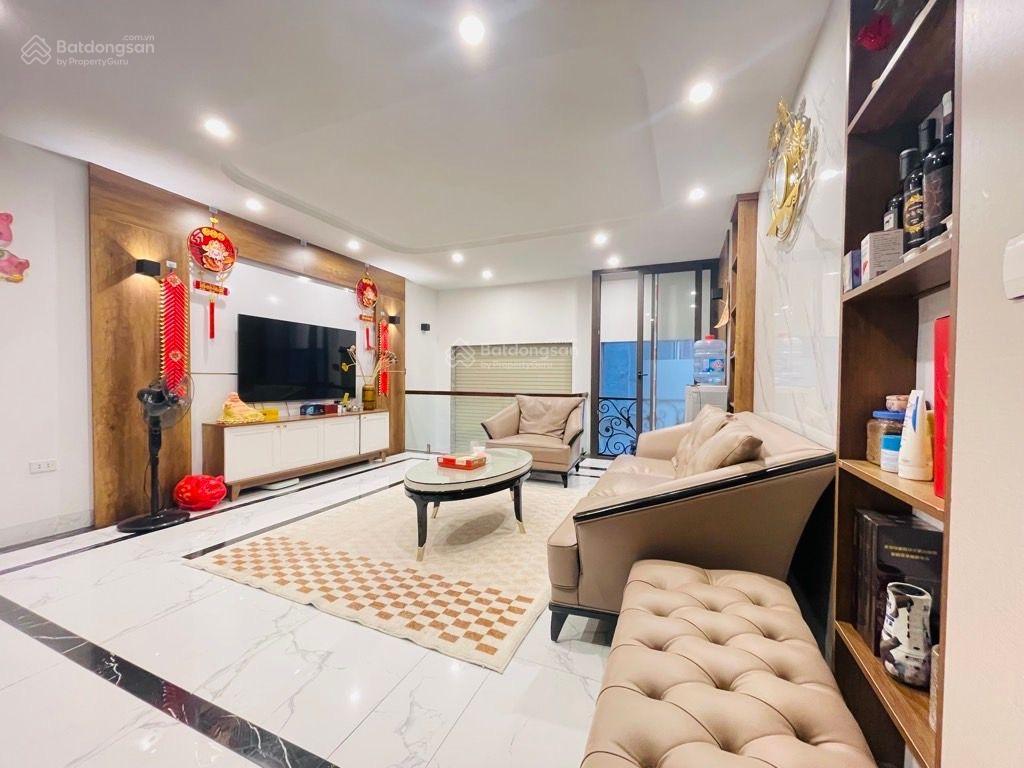 Chính chủ bán nhà dân xây thạch bàn 40m2 giá tốt nhất khu vực