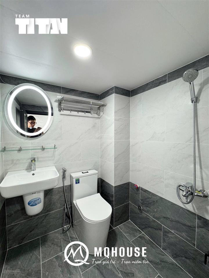 Cho thuê căn hộ có gác  xây mới 100%  thang máy  full nt  ngay vòng xoay đbp