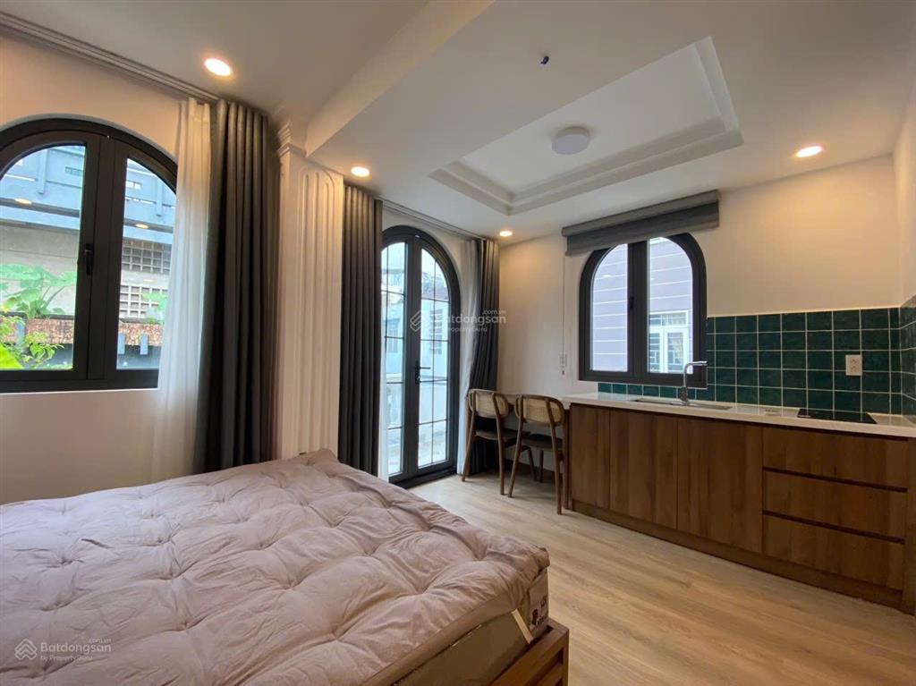 Nóng  căn hộ mới khai trương  bancol  full nt  ngay ngã 4 phú nhuận