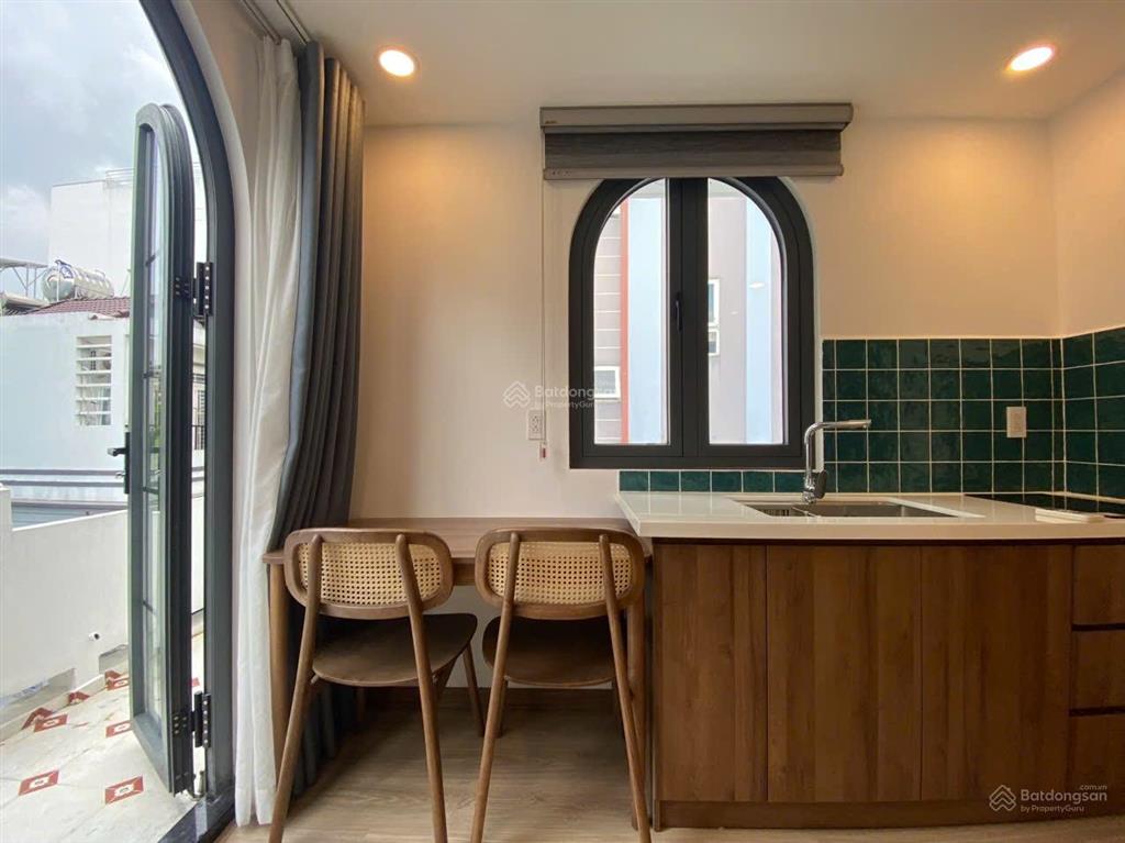 Nóng  căn hộ mới khai trương  bancol  full nt  ngay ngã 4 phú nhuận