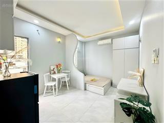 Cho thuê căn hộ studio  tách bếp  bancol  full nt  gần cầu nvc