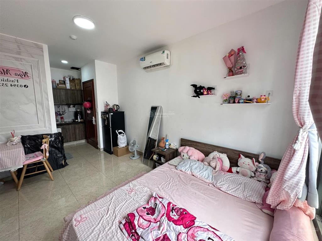 Căn hộ studio  thang máy  full nt  free xe  gần vạn kiếp