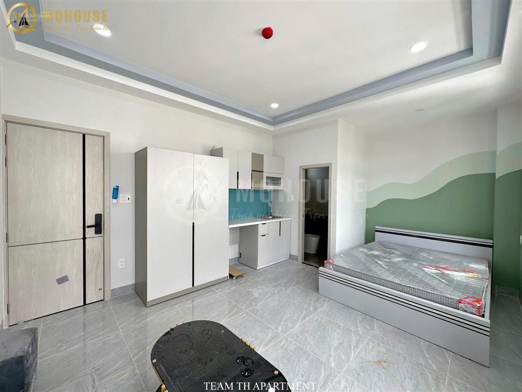 Cho thuê căn hộ  bancol  thang máy  hâm
xe  full nt  gần hàng xanh