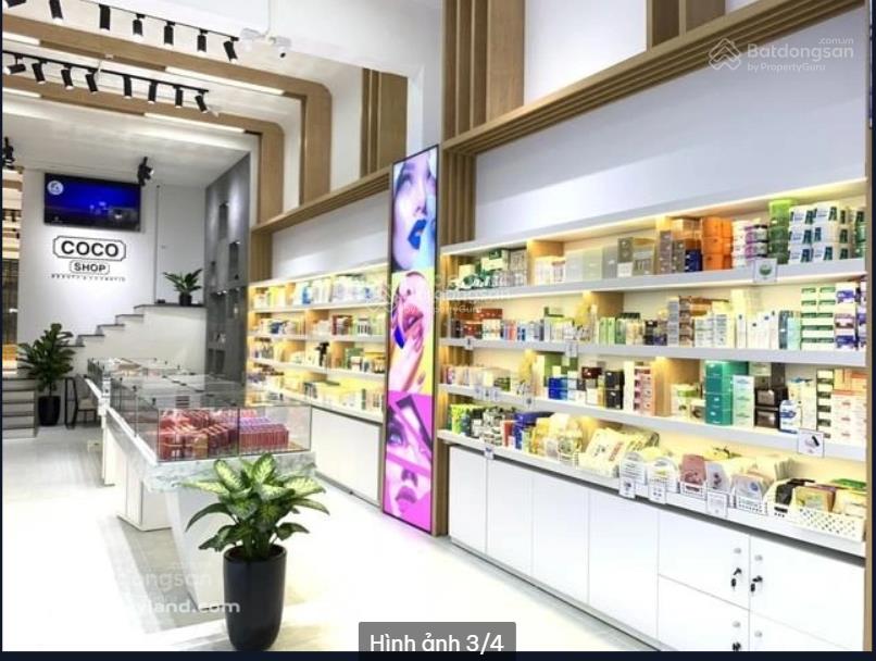 Cho thuê nhà mặt phố 258 bà triệu, 95 triệu, 160m2, 2 tầng, mặt tiền 5.5m