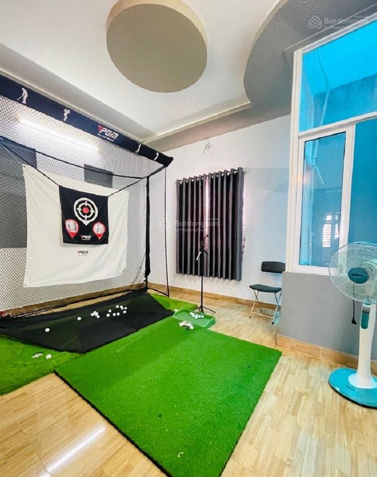 Bán nhà 1/ trương thị hoa  hxh  đối diện ub phường  2 tầng  4pn  64m2  full nt  giá 6.5 tỷ