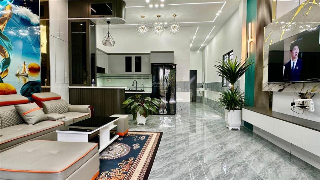 Nhà đẹp mới tinh  70m²  bà điểm  xuân thới thượng  full nội thất  giá 3.55 tỷ (tl)  shr