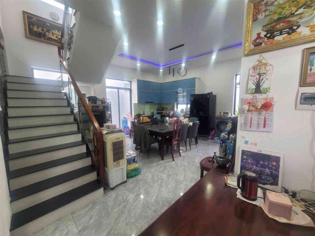 Bán biệt thự sân vườn hơn 300m2  xuân thới thượng hóc môn  full nội thất châu âu  nhỉnh 8xtỷ tl