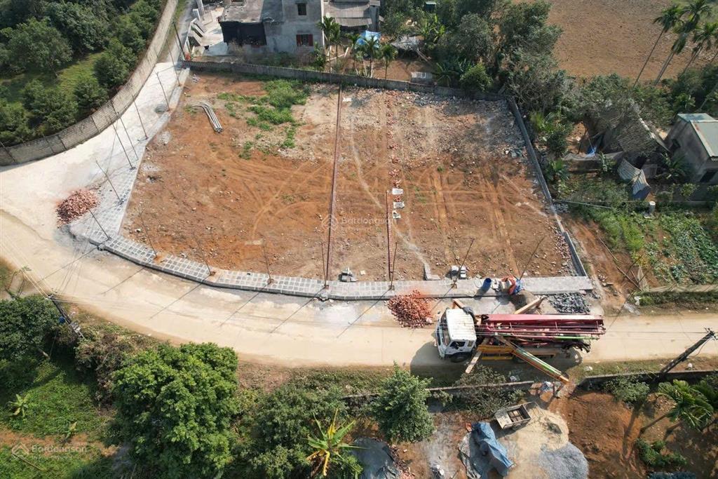 Nóng chủ cần bán đất giá 155m2 giá 8 triệu /1m2 full thổ cư ở lạc thuỷ hoà bình có thể sửa giá