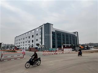 Cho thuê nhà xưởng, văn phòng  vị trí thuận lợi, sản xuất