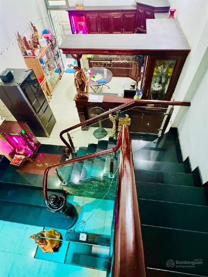 Bán nhà 4.5x20m, 4 tầng, hẻm 12m, nhỉnh 9 tỷ, phan văn hớn, quận 12