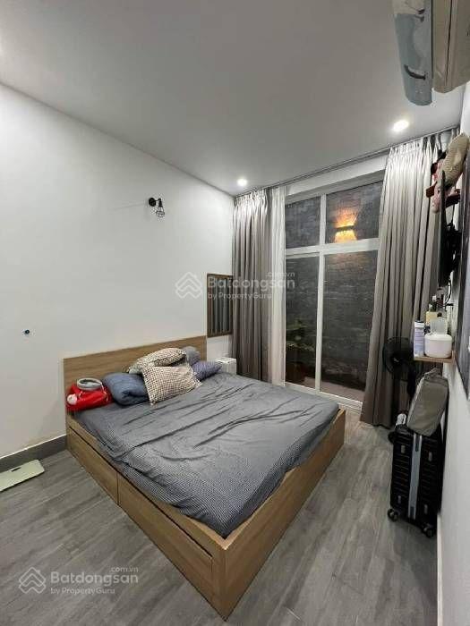 Bán nhà nguyễn sỹ sách, tân bình, 5.5x15m, nhà cấp 4, 6 tỷ tl