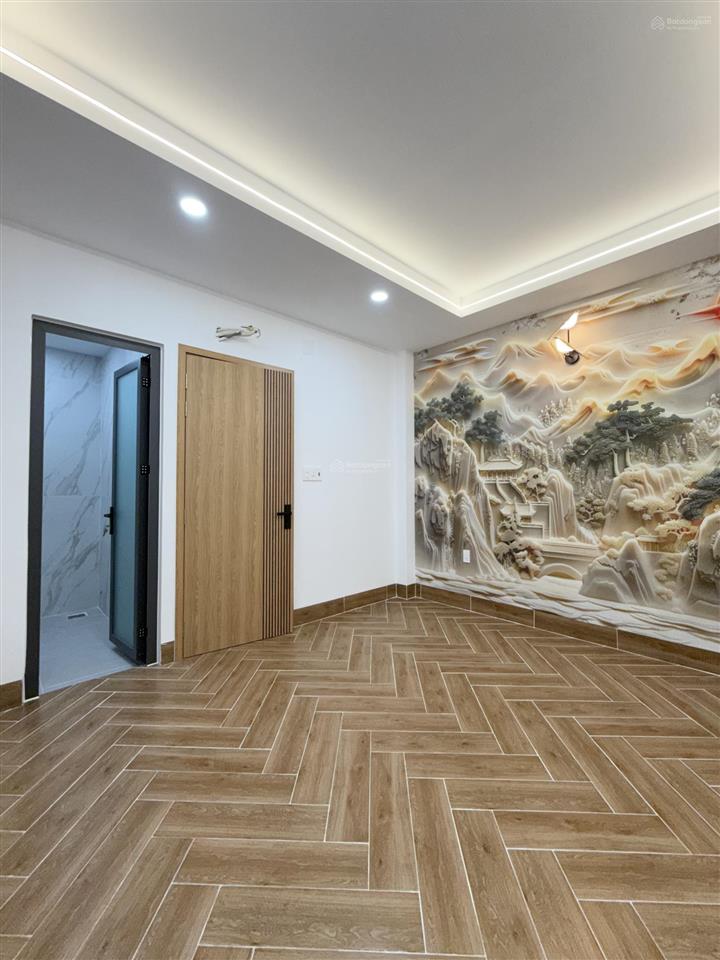 Bán nhà hương lộ 2 , bình tân 4 tầng mới đẹp tặng full nội thất . giá  7,5 tỷ .