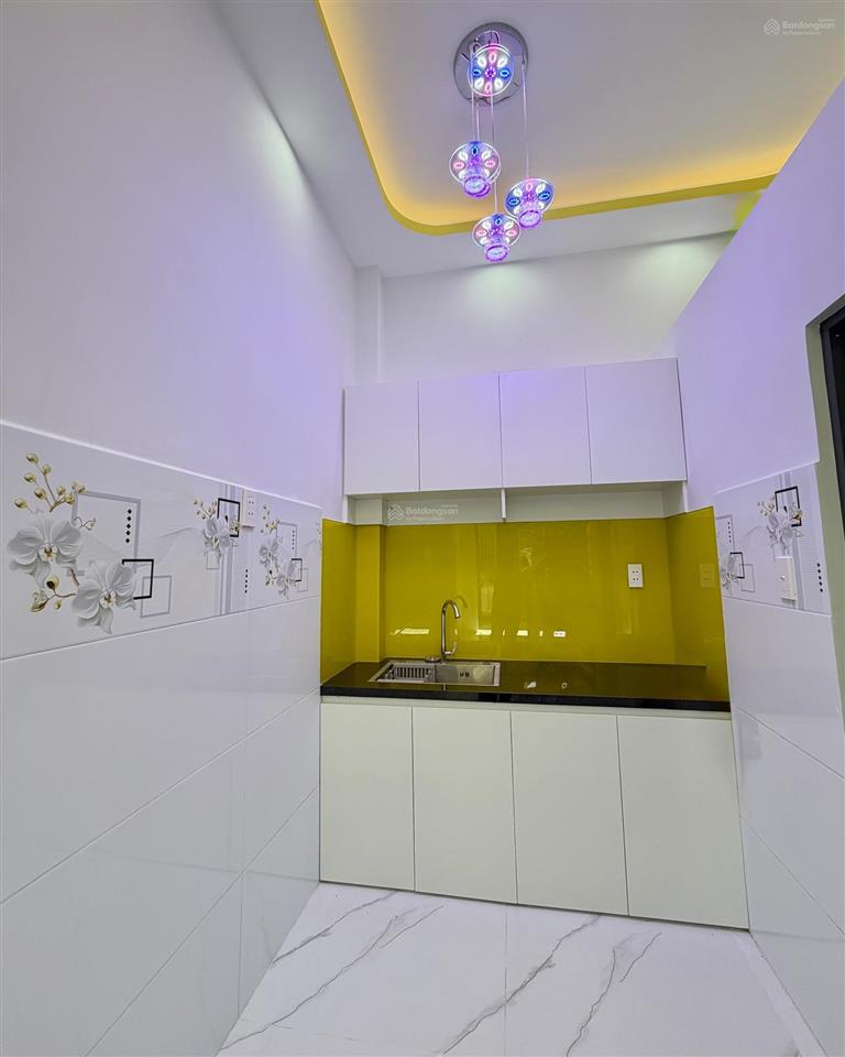 Nhà đẹp phan anh giá tốt 2 tầng đúc mới hẻm ô tô chỉ 3.45 tỷ