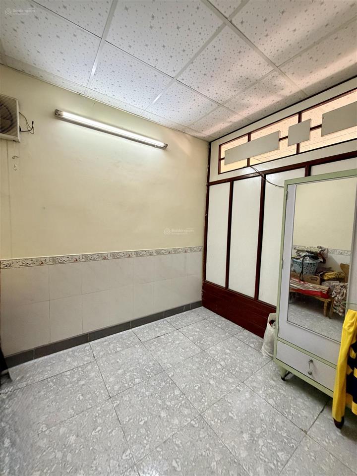 Bán nhà riêng 56 m2. đường đinh bộ lĩnh. gần các trường đại học lớn. gần mặt tiền. ngã tư hàng xanh