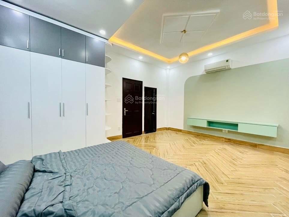 Bán nhà mặt tiền kinh doanh đường trần phú phường 4 quận 5, dt 4x22m, lửng 2 lầu st, giá 18 tỷ