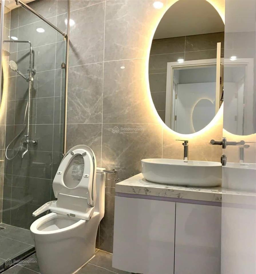 Khách hết hạn hợp đồng, gia đình cho thuê căn 2 phòng ngủ 62m giá chỉ 10tr tại chung cư iris garden