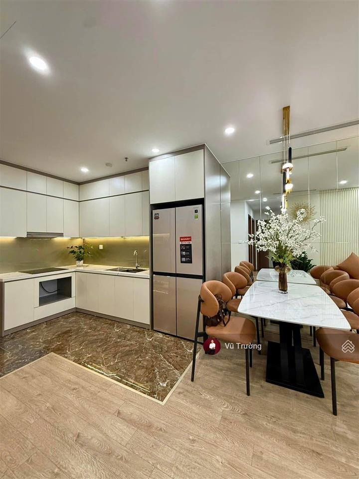 Hot  gia đình cho thuê căn hộ 2pn giá rẻ nhất goldmark city  full đủ đồ tầng đẹp giá chỉ 12.5tr