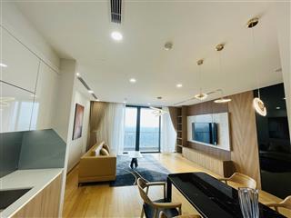 Giá tốt! gia đình bán gấp căn 3pn ở sun square  mỹ đình, dt 118m2  sổ lâu dài,  0966 789 ***