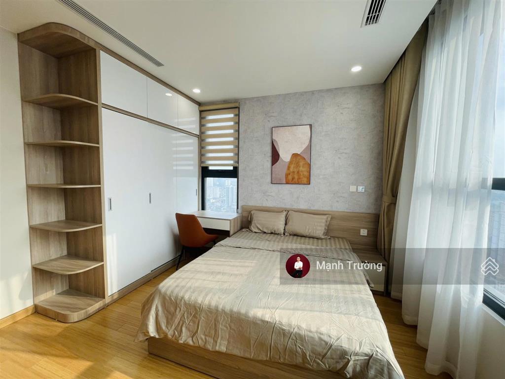 Giá tốt! gia đình bán gấp căn 3pn ở sun square  mỹ đình, dt 118m2  sổ lâu dài,  0966 789 ***