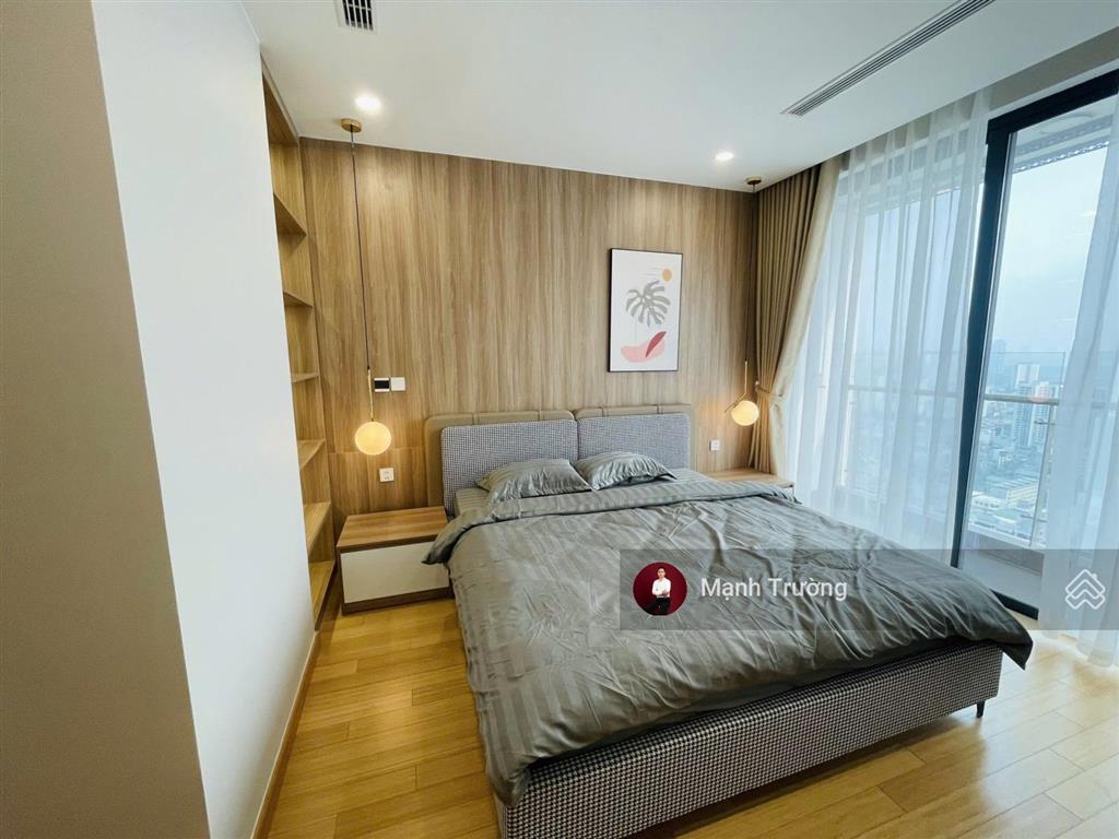 Giá tốt! gia đình bán gấp căn 3pn ở sun square  mỹ đình, dt 118m2  sổ lâu dài,  0966 789 ***