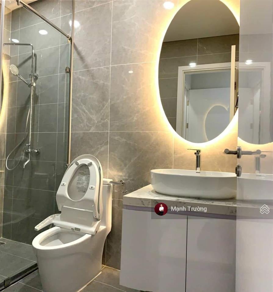 Gia đình chuyển nhượng căn 2pn trục hoa hậu tại iris garden  tầng trung, sổ đỏ sẵn, giá tốt