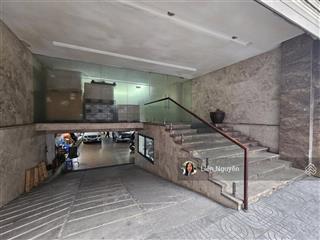 Bán tòa văn phòng mặt phố đại la, 215m2, 8 tầng 1 hầm thang máy, mặt tiền 8.5m, 190 tỷ