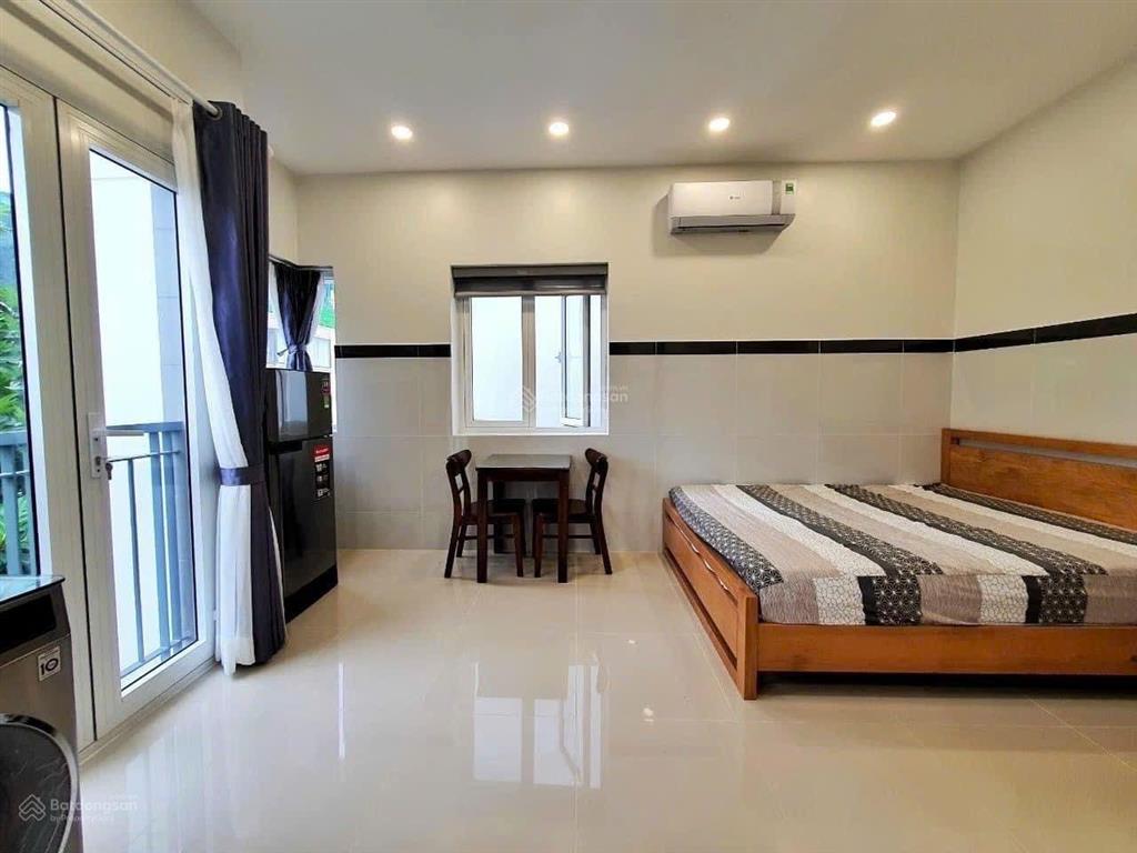Còn 1 căn hiếm có  ngay cầu sài gòn  bảo vệ 24/24  máy giặt riêng