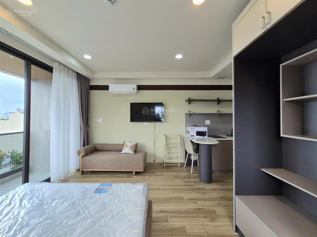 Căn hộ studio quận 2  diện tích 30m2  đầy đủ nội thất  có ban công  mới xây 100%