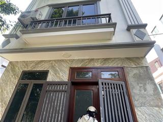 Chỉ từ 4 tỷ có ngay căn nhà 35m2 gần đường 3.5, gần đại học công nghiệp