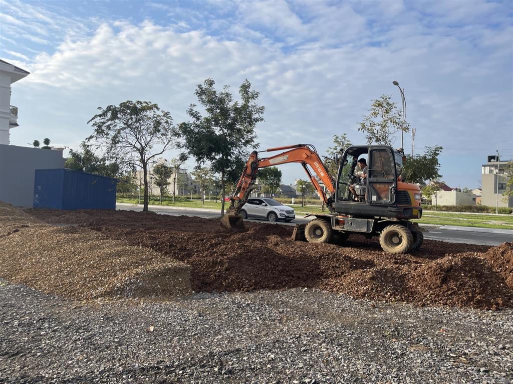 Dự án vinaconex3 phổ yên thái nguyên. tìm đâu ra giá 17  18 triệu/m2 thuộc khu đô thị tiềm năng