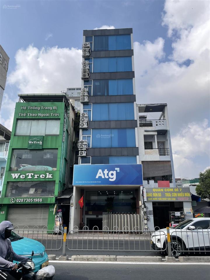 Siêu phẩm duy nhất mặt tiền phan đình phùng phú nhuận 25 tỷ bán gấp 23 tỷ 5 tầng 4 x 16m bên xe hơi