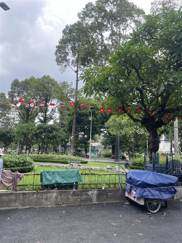 Chdv cao cấp hxh 2a nguyễn thị minh khai q1 hd 50tr/tháng dt 5,6 x 15m kc 5 tầng giá chỉ 20,5 tỷ