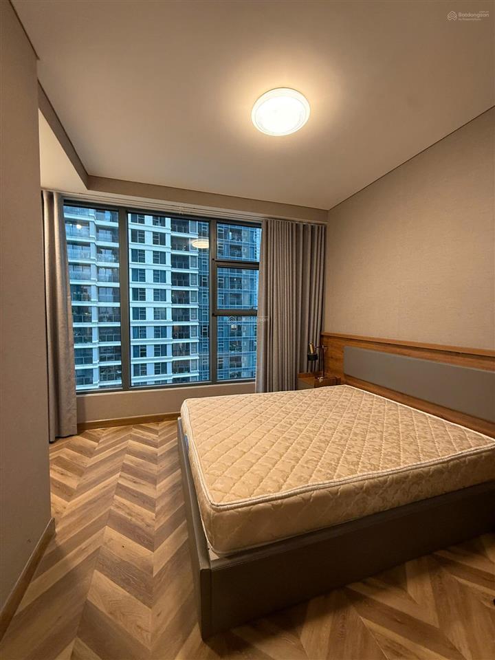 Bán nhanh căn hộ ven sông, sunwah pearl, 3pn  full nt, giá 20 tỳ tầng cao, view đẹp.