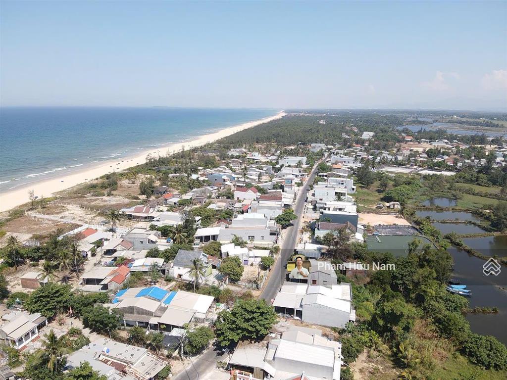 Bán đất 1,2 tỷ, sát biển, gần sông tại đường thanh niên, 100m2, giá tốt, chính chủ.