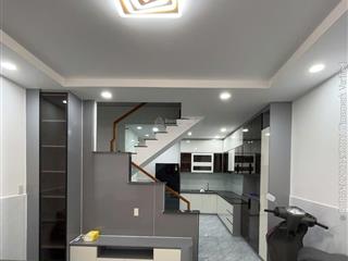 Nhà gần hẻm 606 xe hơi,xe tải đậu ba tháng hai.dt 4.1mx8.3m.nh 4.42m.nhà mới 3 tầng bt.giá 6.8 tỷ
