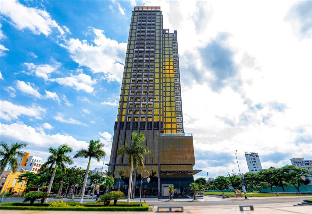 Chủ đi nước ngoài nên gửi bán căn hộ view sông hàn  đã có sổ đỏ  đang cho thuê tháng 26tr
