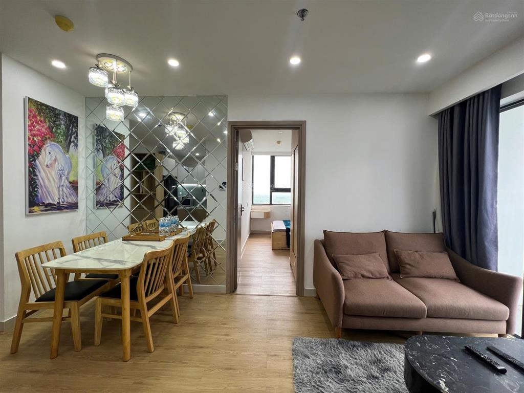 Bán căn hộ nera garden vừa làm lại toàn bộ nội thất  đã sẵn sổ  cho thuê 11tr/tháng