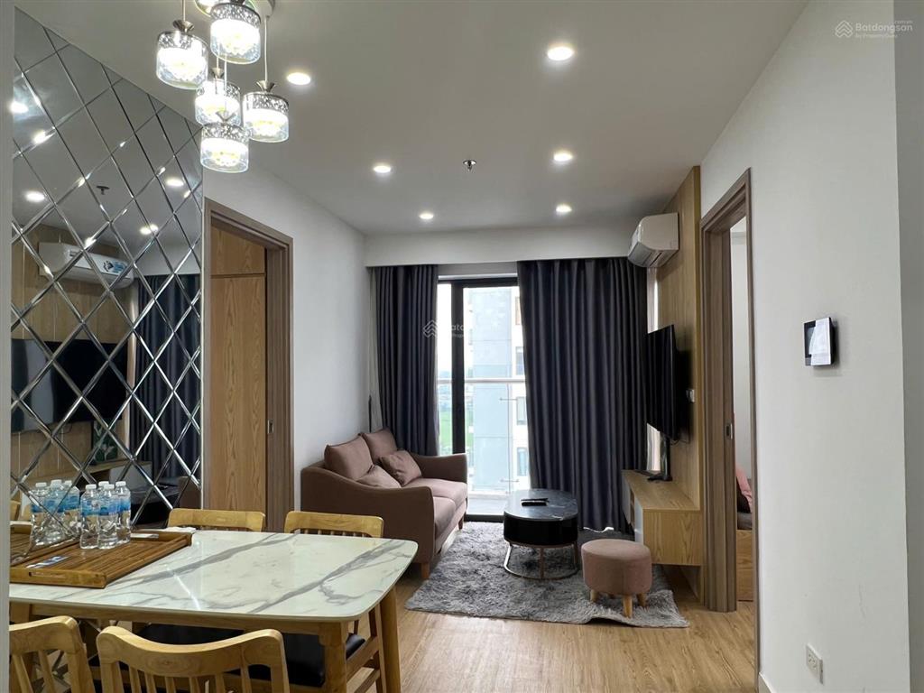 Bán căn hộ nera garden vừa làm lại toàn bộ nội thất  đã sẵn sổ  cho thuê 11tr/tháng