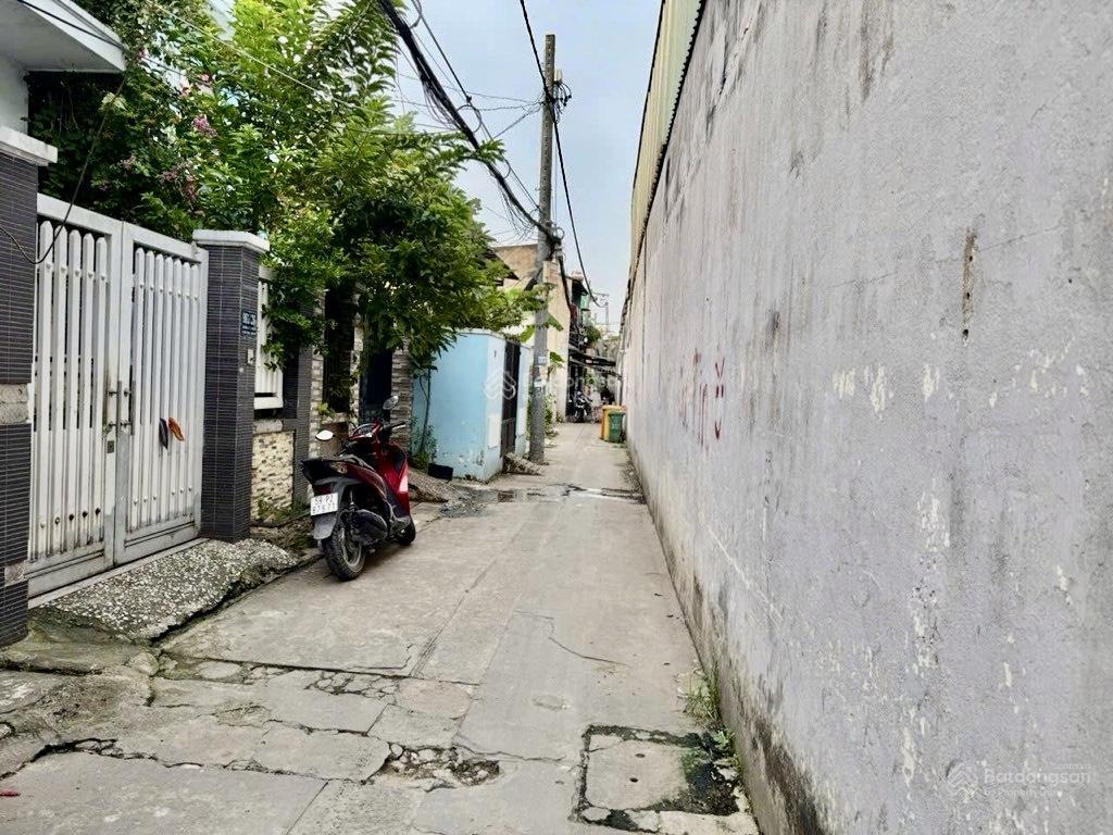 Hương lộ 2, bình tân  70m2 diện tích khủng  chỉ 3.95 tỷ  đang có thu nhập 7tr/tháng