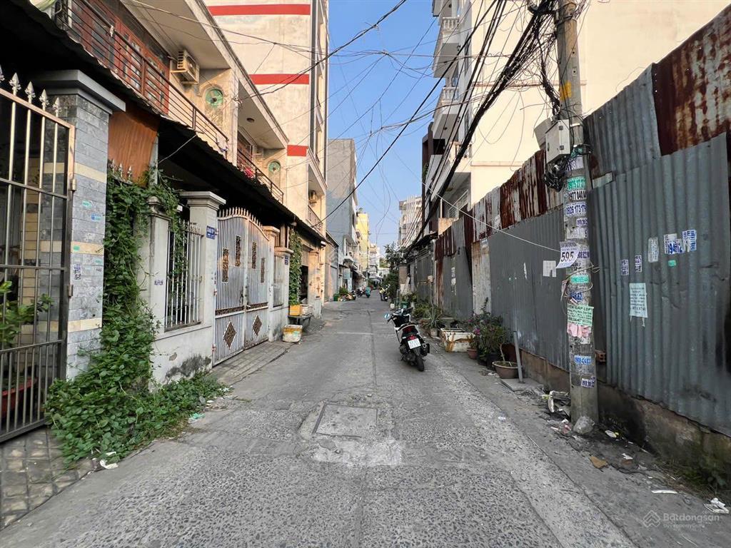 Bán nhà 1 sẹc mã lò  ngang 5m x 15m  đúc 1 trệt 1 lầu  giá 6,95 tỷ tl  hẻm xe hơi