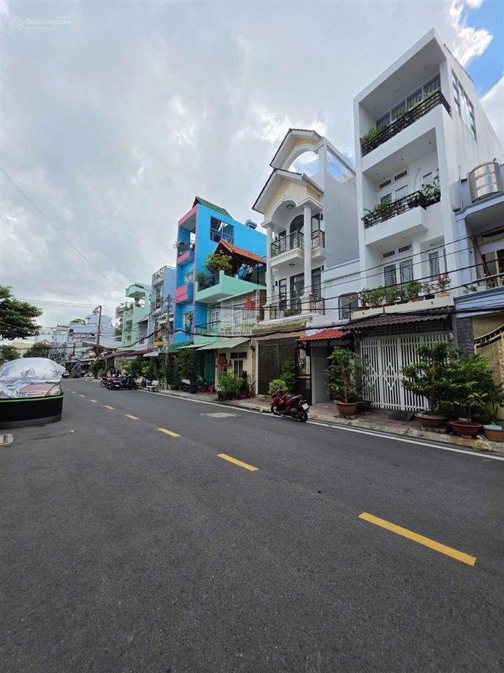 Bán nhà diện tích 33,5m2 tại đường số 17, phường 4, quận 8, giá siêu hời chỉ với 4,69 tỷ