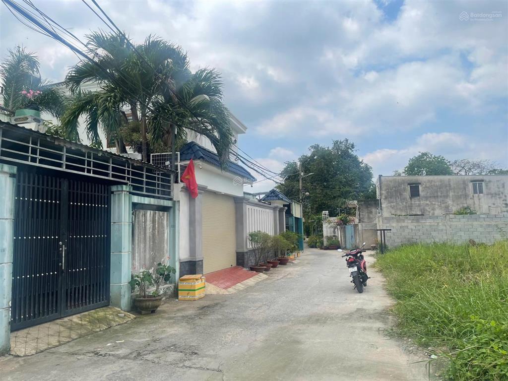 135m2 chỉ 3,6 tỷ ngay trung tâm hóc môn ko có lô thứ 2