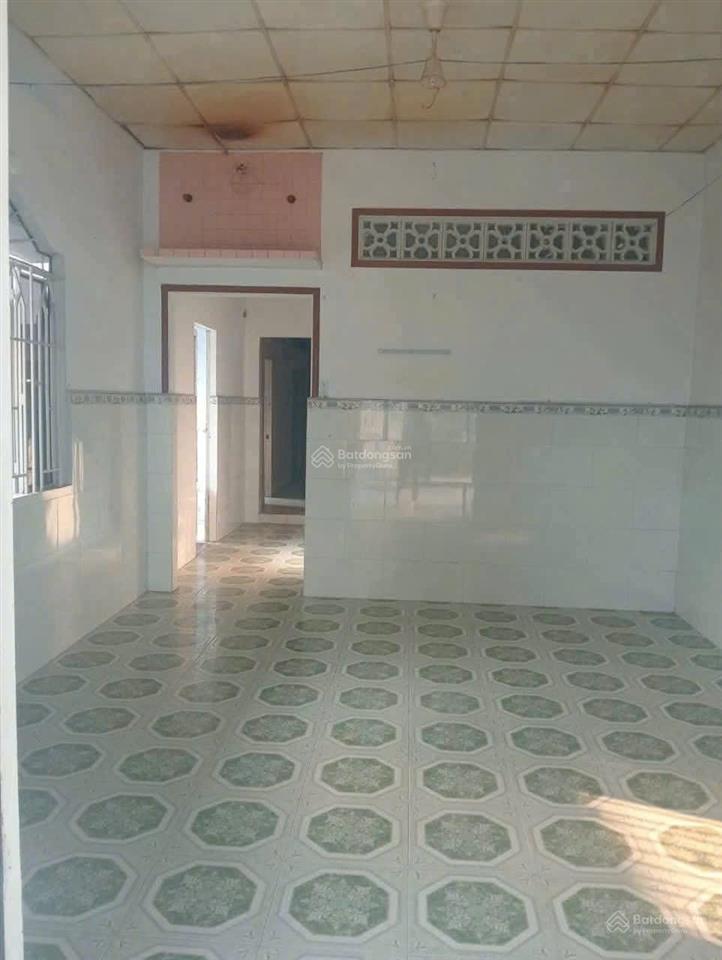 3.55 tỷ  nhà c4 diện tích lớn  xuân thới sơn  hóc môn