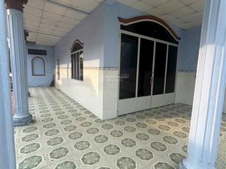 3.55 tỷ  nhà c4 diện tích lớn  xuân thới sơn  hóc môn