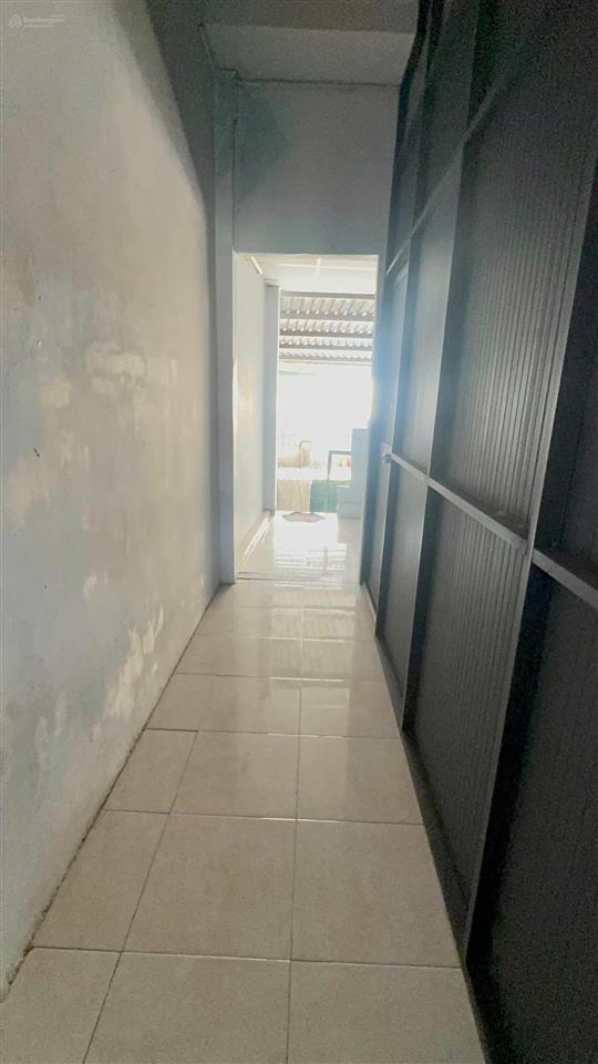 Cần bán nhà ngay trung tâm thị trấn hóc môn