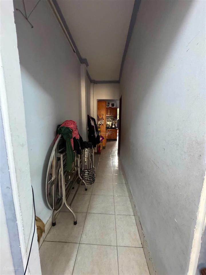 Cần bán nhà ngay trung tâm thị trấn hóc môn