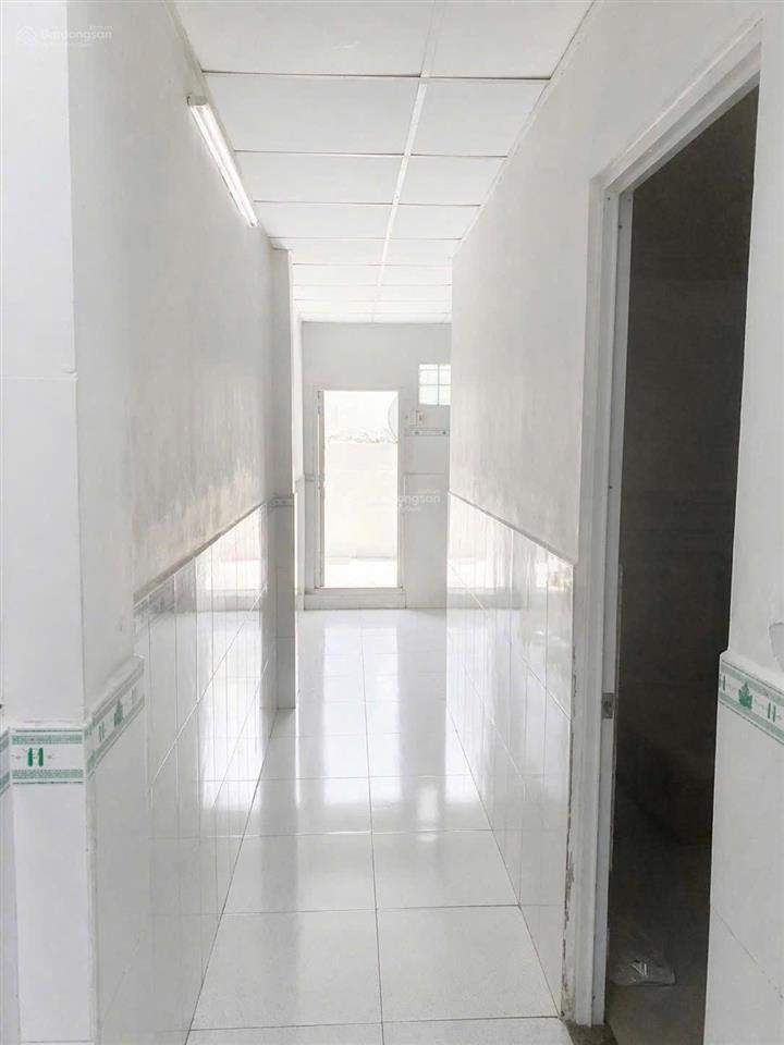 3.45 tỷ  cần bán nhà trệt lửng tại tân xuân  hóc môn