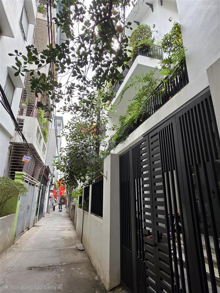 Hơn 12 tỷ, sở hữu nhà 85m2 * 4 tầng * 6 phòng ngủ ngõ biệt thự phố nguyễn văn cừ, chỉ 30m ra phố