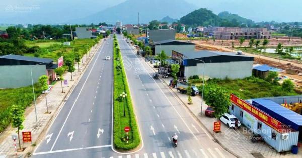 Chính chủ cần bán 1 lô đất 105m2 sổ đỏ, đường liên tỉnh 36m, vạn phú shophouse đại từ, thái nguyên